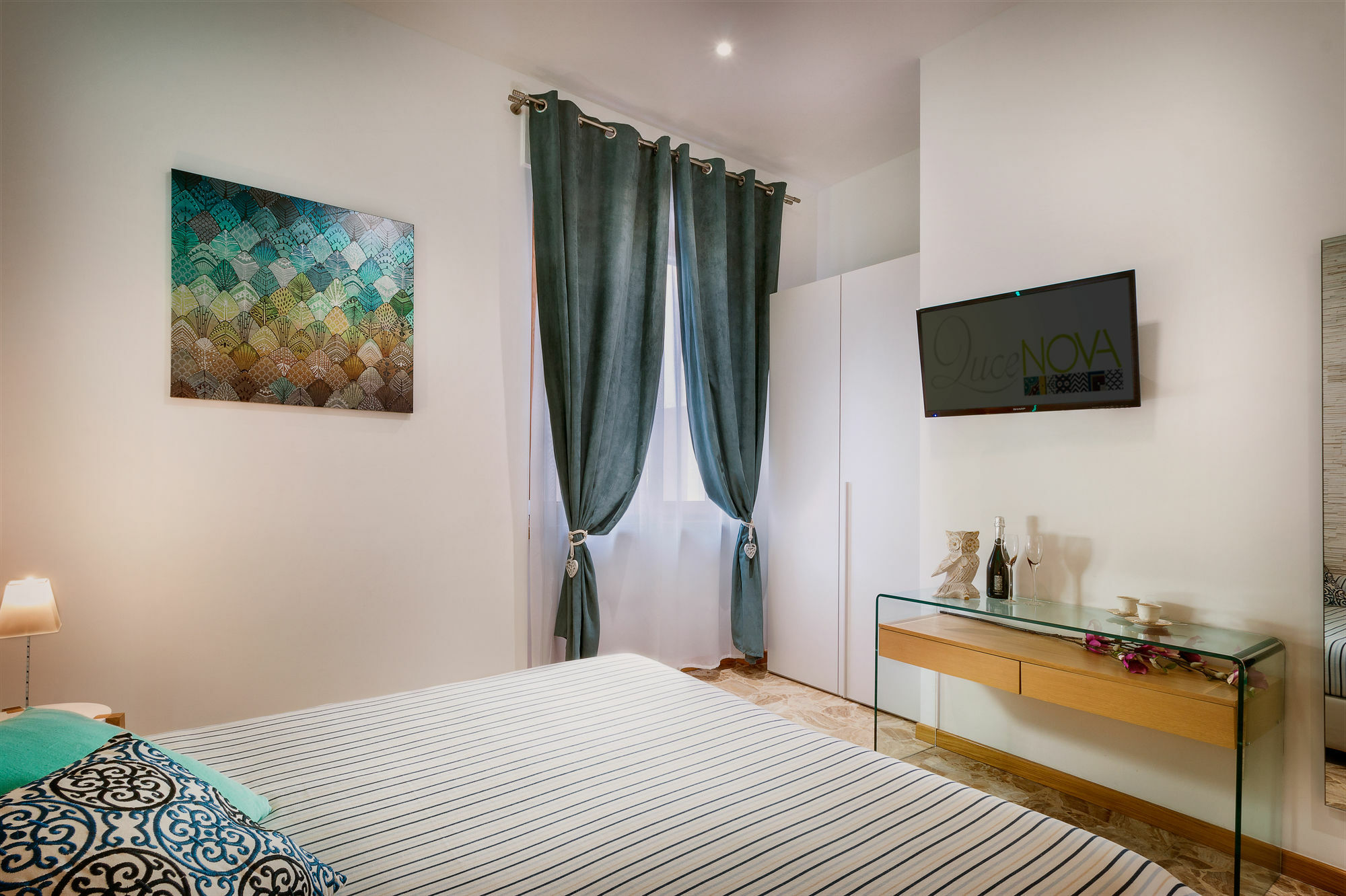 Luce Nova Hotel